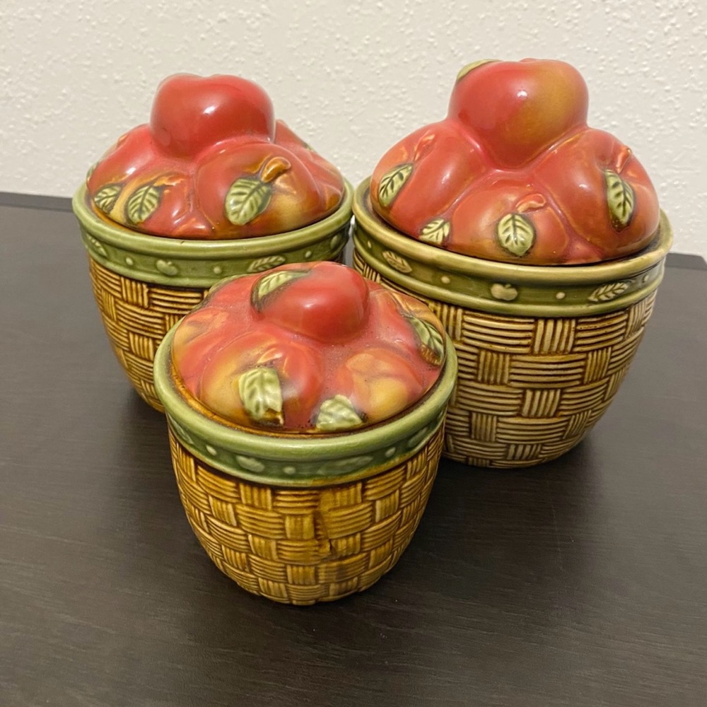Vintage Apple 3 peice Canister set